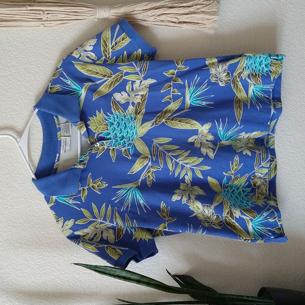 Blue tropical foliage polo shirt. White Stag.
